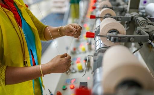 Study the Yield% Maximization in the Cotton Spinning Industry